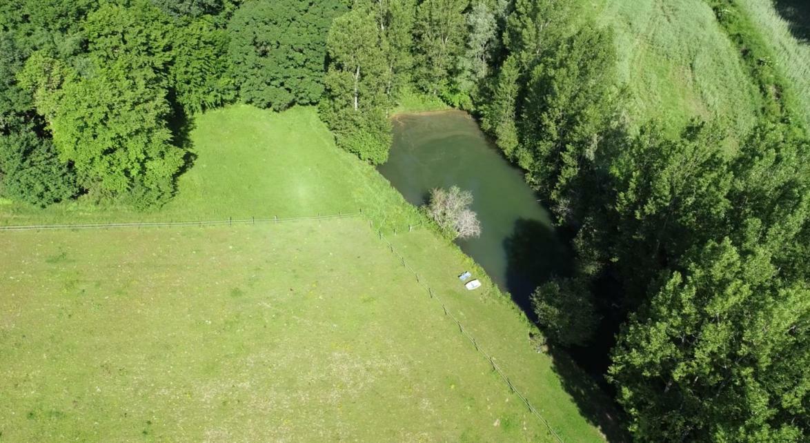 Capdrot Gite Equestre Domaine Des Crins - Biron المظهر الخارجي الصورة